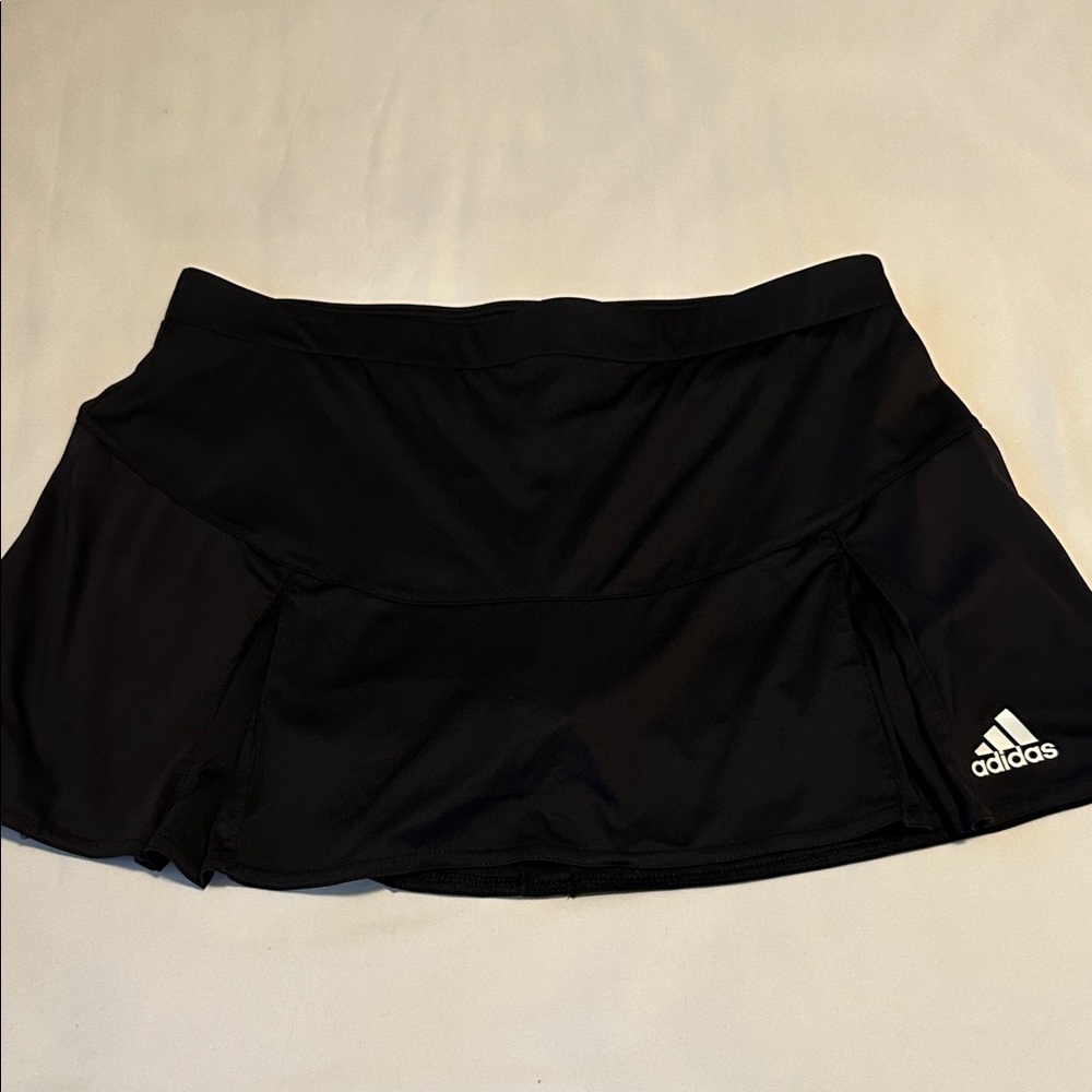 adidas Black Women's Tennis Skort